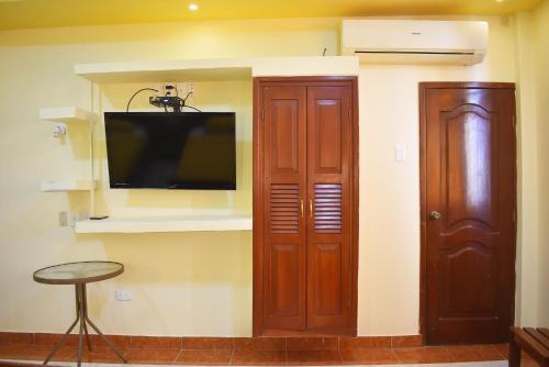 Double Room with Private Bathroom image 10