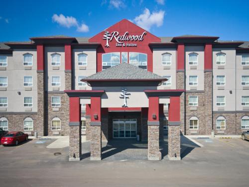 Redwood Inn & Suites