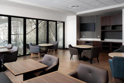 Bankett-terem, Hyatt Place New Orleans Convention Center near Blaine Kern's Mardi Gras World