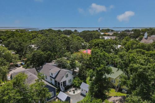 UnCorked Cottage in ساوثبورت