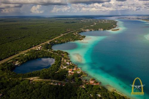 Depto en Bacalar con vista única a la Laguna y piscina - Brisas Bacalar Caracol