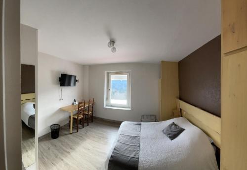 1 double bed