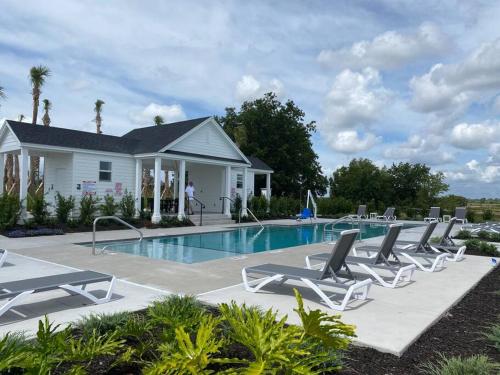 Adams Estate in Auburndale (FL)