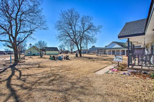 Spacious Lake Texoma Retreat with Updated Interior!