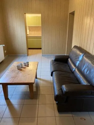 Einfaches grosse geräumiges Wohnung für Monteuren in Dortmund, Deutschland