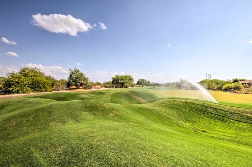 Scottsdale Escape with Community Pool Golf and Tennis - image 4