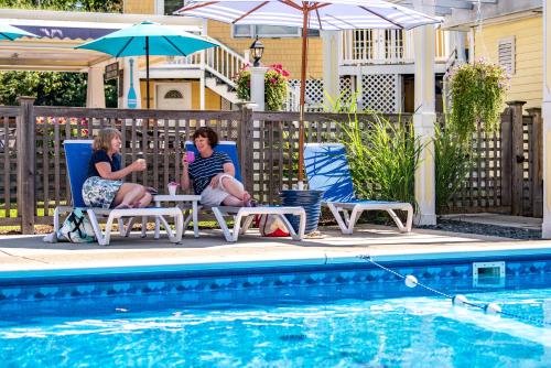 Admiral's Inn Resort - image 7