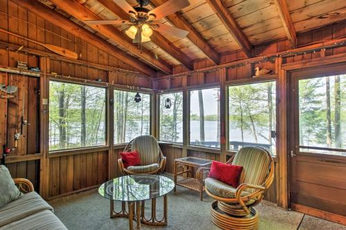 Lakefront Cumberland Cabin with Dock and Fire Pit!