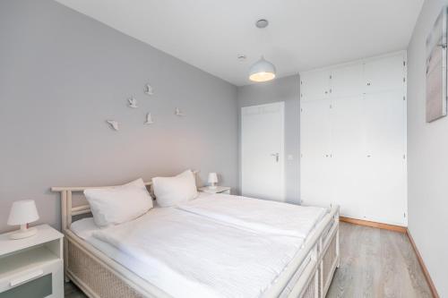 Apartment with Sea View image 10