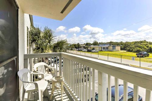 Seaside Condo in Panama City Beach - Mins to Ocean - image 10
