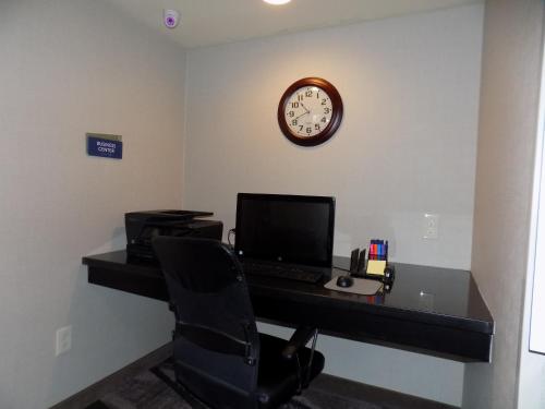 Cobblestone Hotel & Suites - Seward - main image