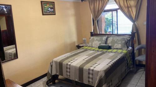 Guestroom, Casa Lupita Alajuela in Desamparados