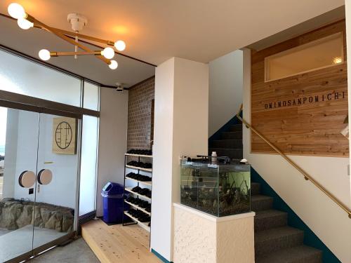 Lobby, Oninosanpomichi in Kumano