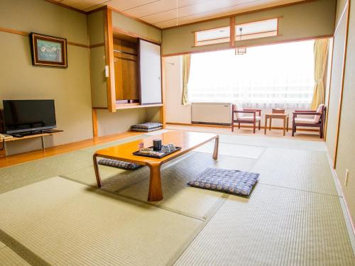 Japanese-Style Room