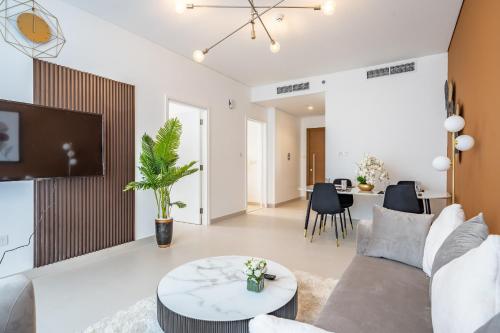 Primestay - Prime Views 1BR in Al Meydan - image 2