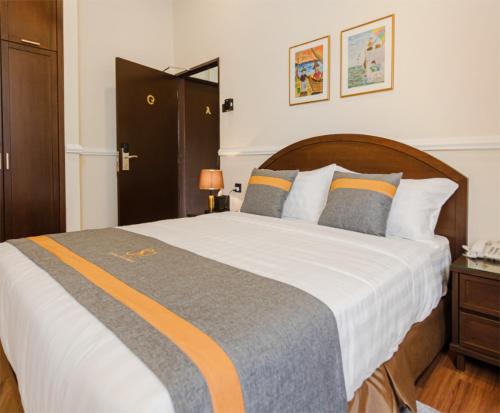 1 queen bed