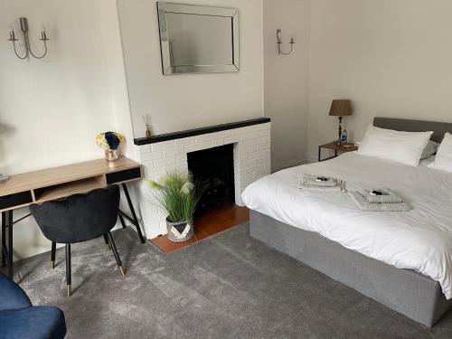 Picture of Ground Floor 2 Bed Holiday Flat