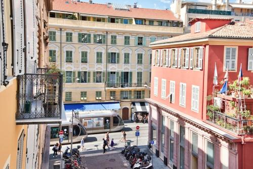 Very nice 2p with all comfort, city center Ac/wifi