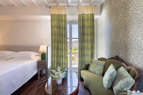 2 twin beds