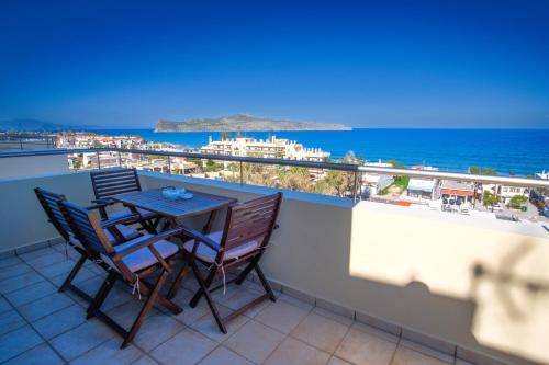 2 bedrooms, 3 beds