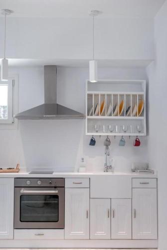 Micra Anglia Boutique Hotel & Spa in แอนโดรส