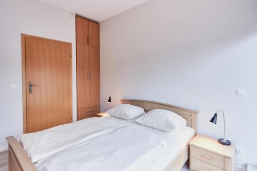 1 double bed, 1 sofa bed