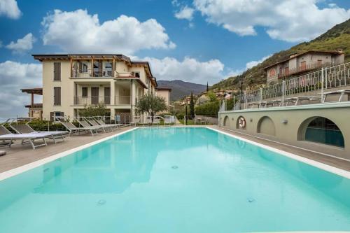 Residence La Villa Kalliste - Apartment - Olzano