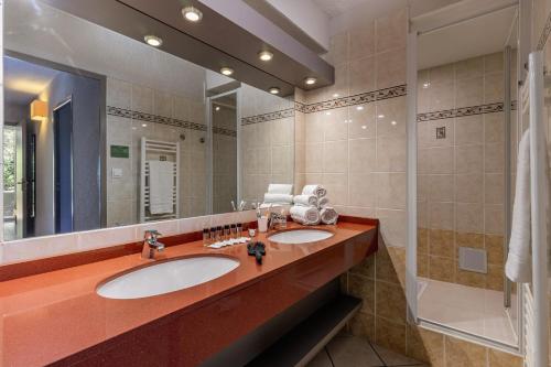 Belambra Clubs Presqu'ile De Giens - Riviera Beach Club - 화장실