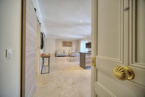 Apartment image 3