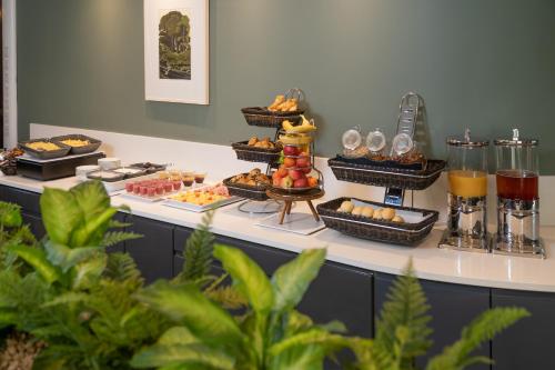 McWilliam Park Hotel - image 2