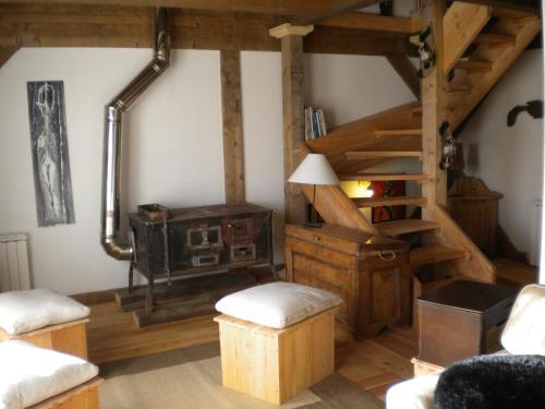 Chalet Dolomiti, 8 posti, wifi, netflix in Danta