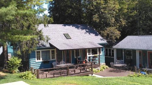 Cramers Point Lake Breeze – Lake George, NY