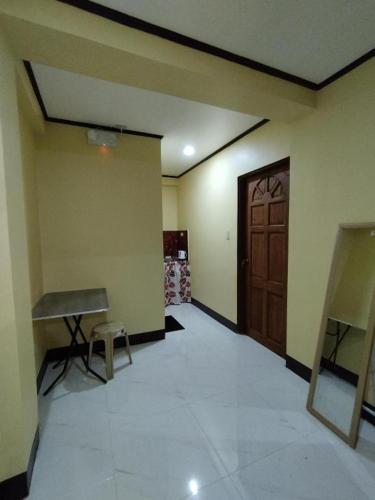 8-pax Jumongs Transient