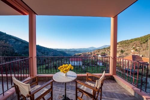 Balcony/terrace, Xenonas Kypseli in Kypseli