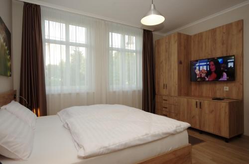Instalaciones, Almasy Apartmanhaz Gyula in Gyula