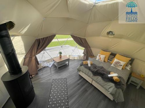 Glamping Dome Elysian Fields