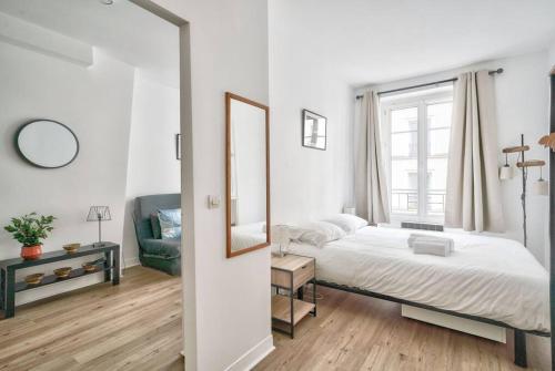 Nice 1 BR Flat 10 min from Place de la Bastille, Paříž