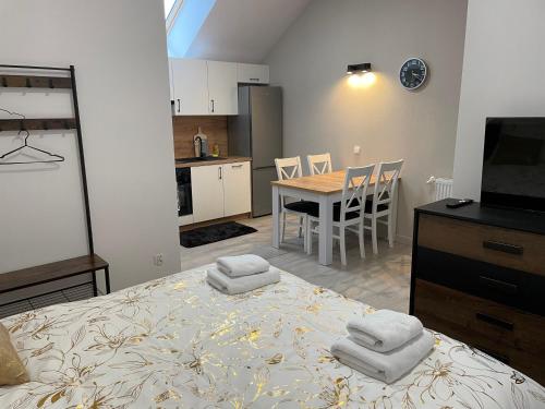 . Apartament Brzóza Królewska