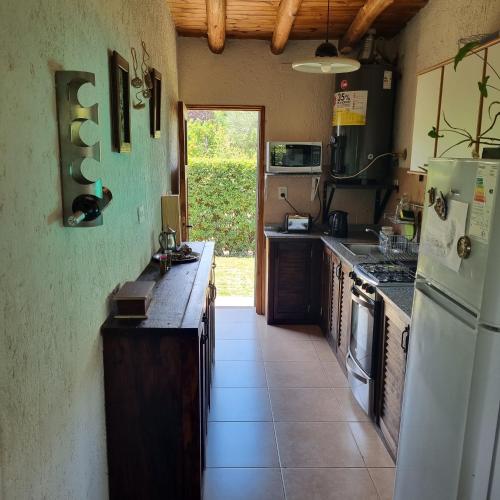 El descanso, zona de bodegas in Perdriel