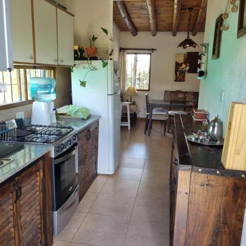 El descanso, zona de bodegas in Perdriel
