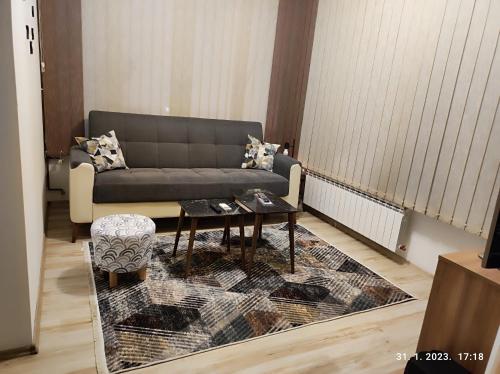 Apartman 2B Apartman 2B