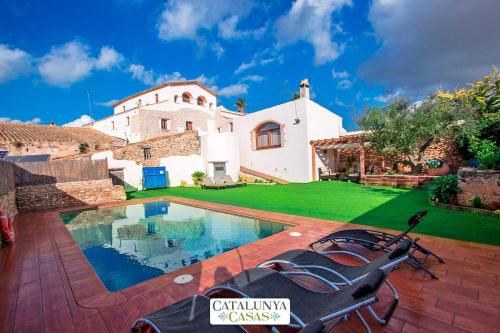 Catalunya Casas Captivating Villa in the Vineyard close to Sitges gîte à louer la Bisbal del Penedès