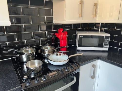 Spacious three bed house Royal Hillsborough