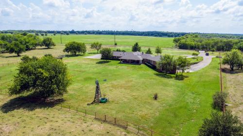 Preston Countryside Ranch-Great for Parties/Events