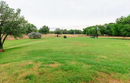 Preston Countryside Ranch-Great for Parties/Events