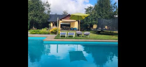 Casa Campestre con piscina compartida