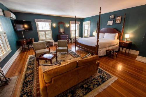 The Dewey by The Lenox Collection
