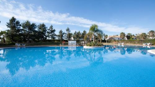 Duquesa Suites 206 - image 3