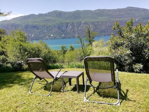 Meublé avec jardin au bord lac du Bourget - Location saisonnière - Brison-Saint-Innocent