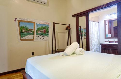 Hona Beach Hotel in Dominical